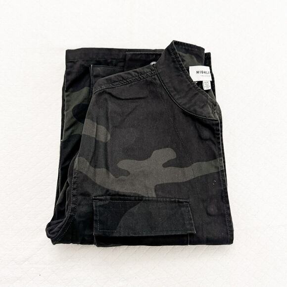 Highline Collective Green Camouflauge Military Jacket Embellishments Size XS - Picture 12 of 12